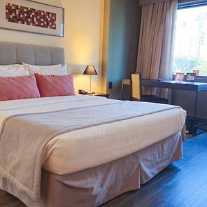 Habitación con Cama King